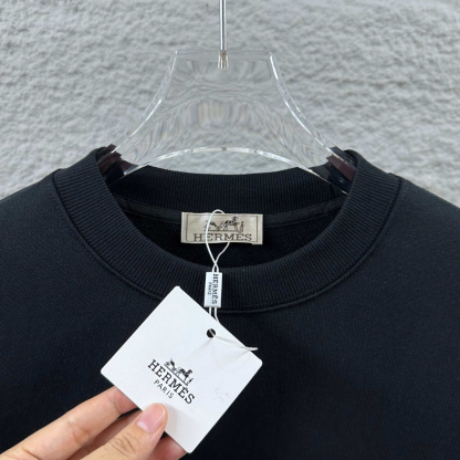 エルメス「Hermès」クラシック クルーネック スウェットシャツ