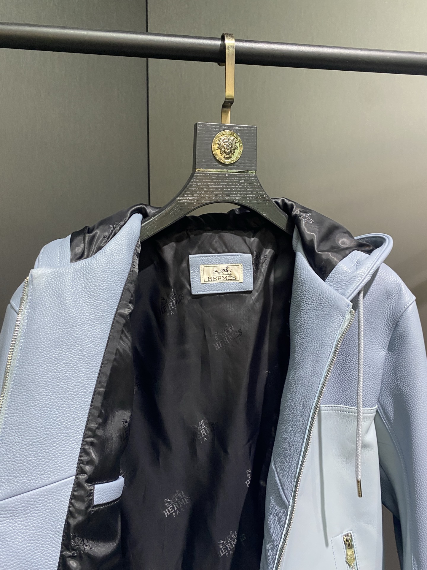 エルメス「Hermès」トップレザー フーデッド ジャケット