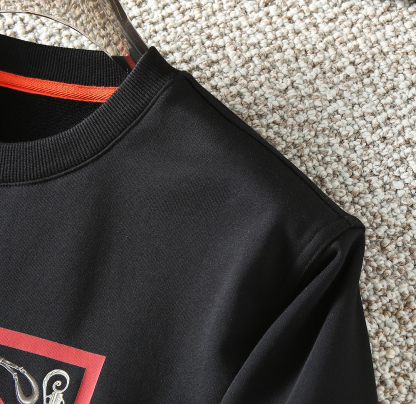 エルメス「Hermès」エクイドリアン グラフィック スウェットシャツ