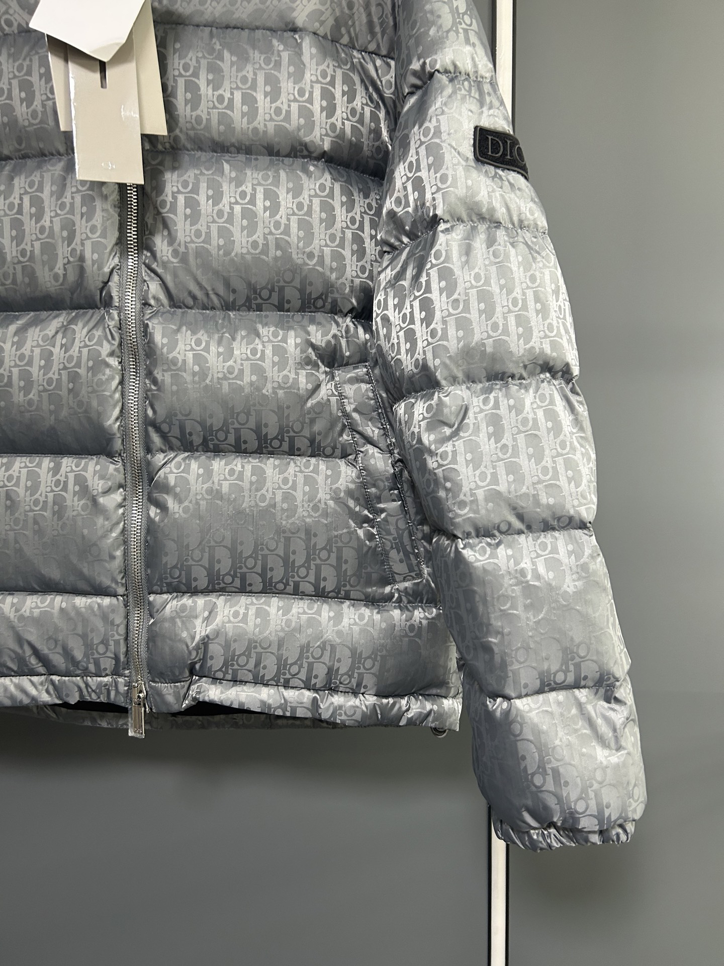 ディオール「Dior」オブリーク キルト ダウン ジャケット