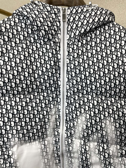 ディオール「Dior」スタンドカラー ジャカード キルト ダウン ジャケット