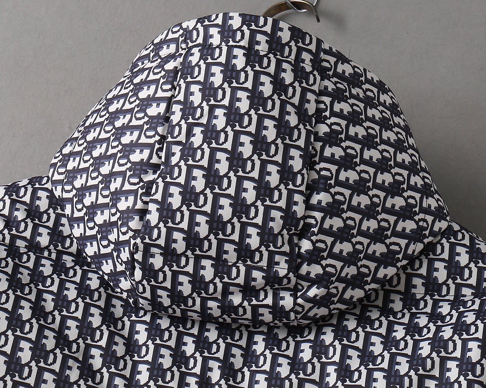 ディオール「Dior」ダウンブルゾン