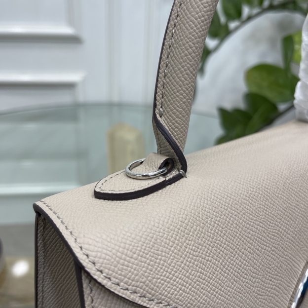 モイナ「Moynat」Gabrielle シリーズ ハンドバッグ