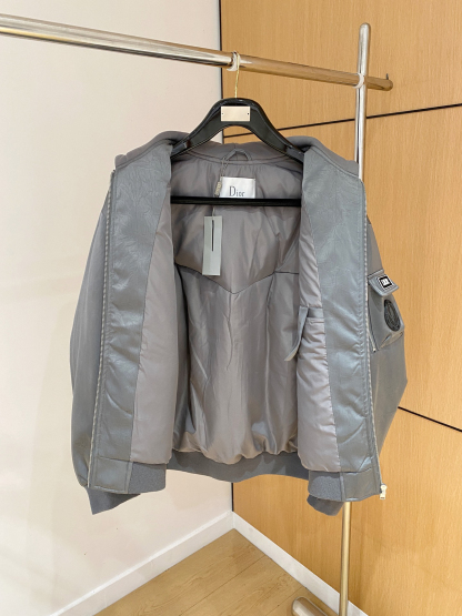 ディオール「Dior」ダウンフード付きジャケット