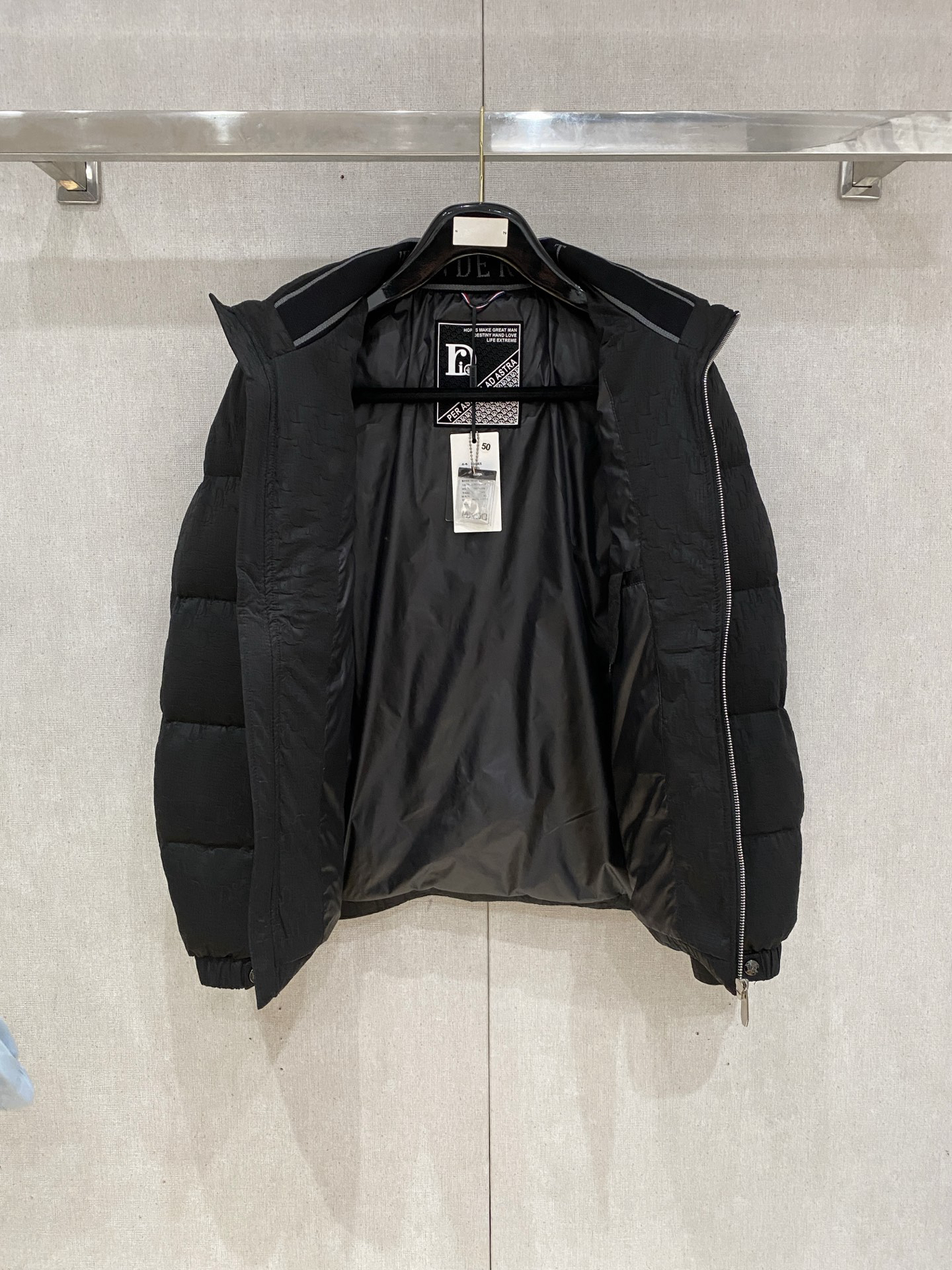 ディオール「Dior」ダウンブルゾン