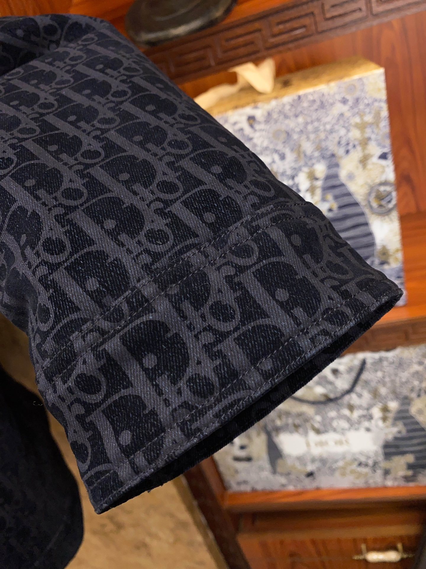 ディオール「Dior」OBLIQUE ダウンフード付きジャケット