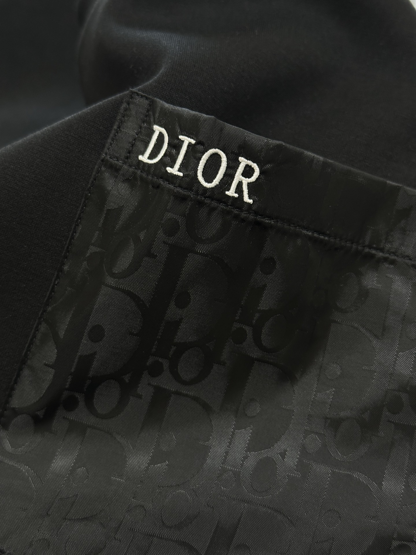 ディオール「Dior」ロゴ フーデッド スウェットシャツ
