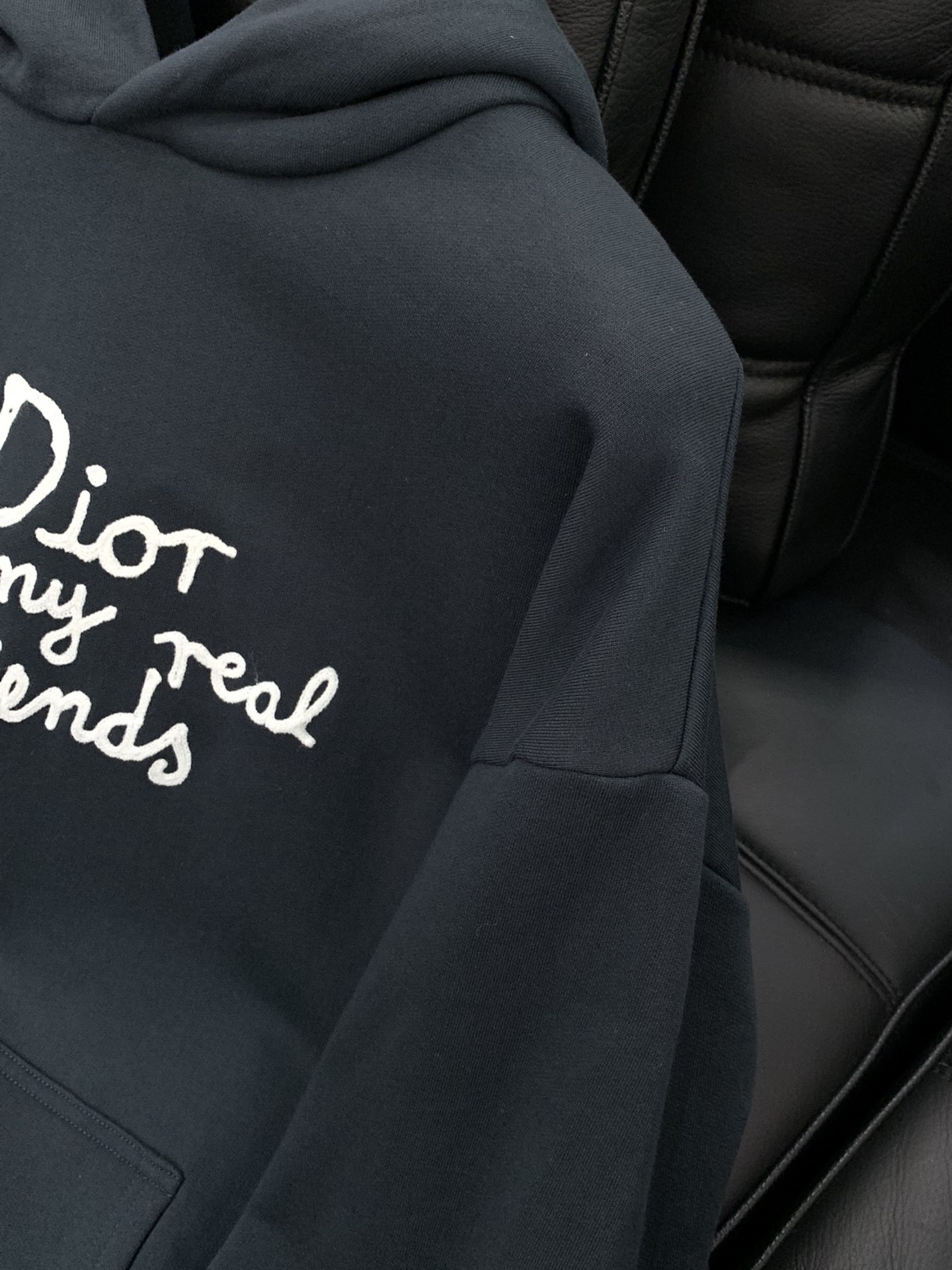 ディオール「Dior」刺繍ロゴ フーデッド スウェットシャツ