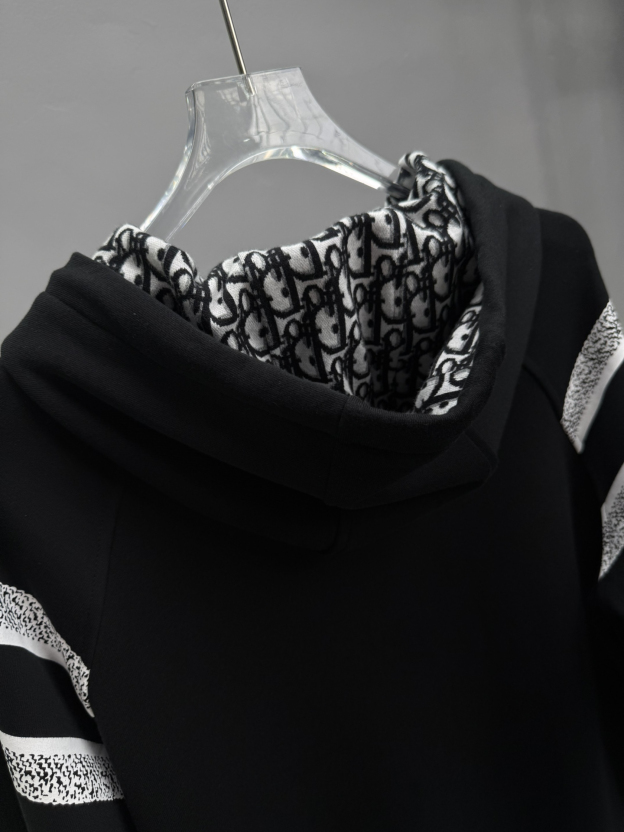 ディオール「Dior」CD ICON フーディ