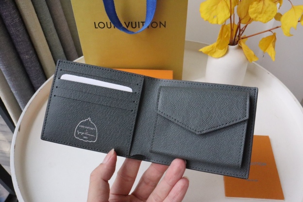 ルイ・ヴィトン「Louis Vuitton」LV x YK ポルトフォイユ･マルコ