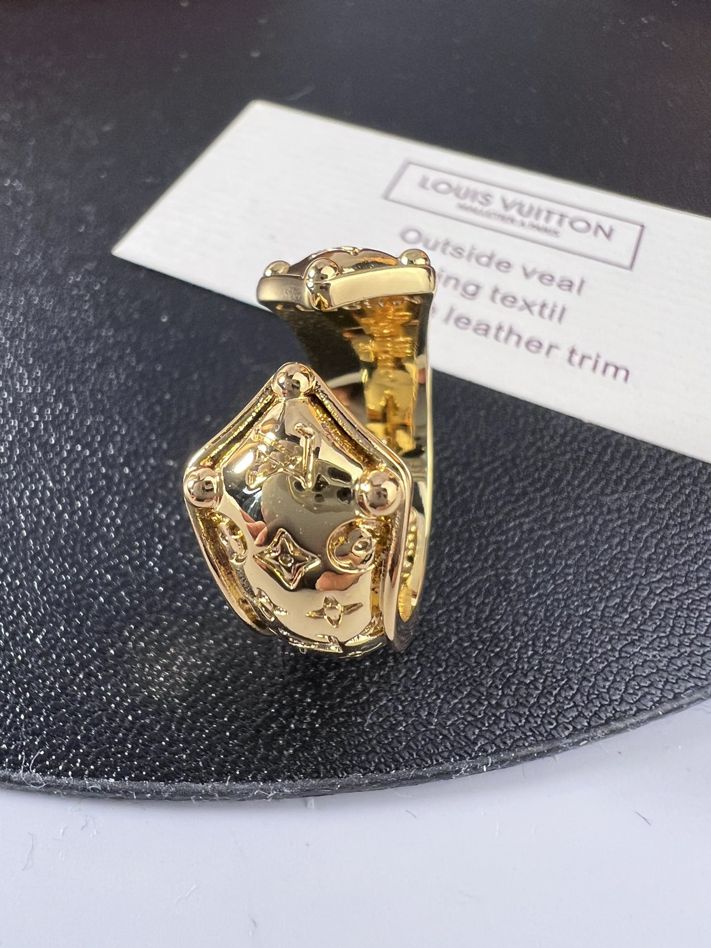 ルイ・ヴィトン「Louis Vuitton」Le Damier de Louis Vuitton Small Ring