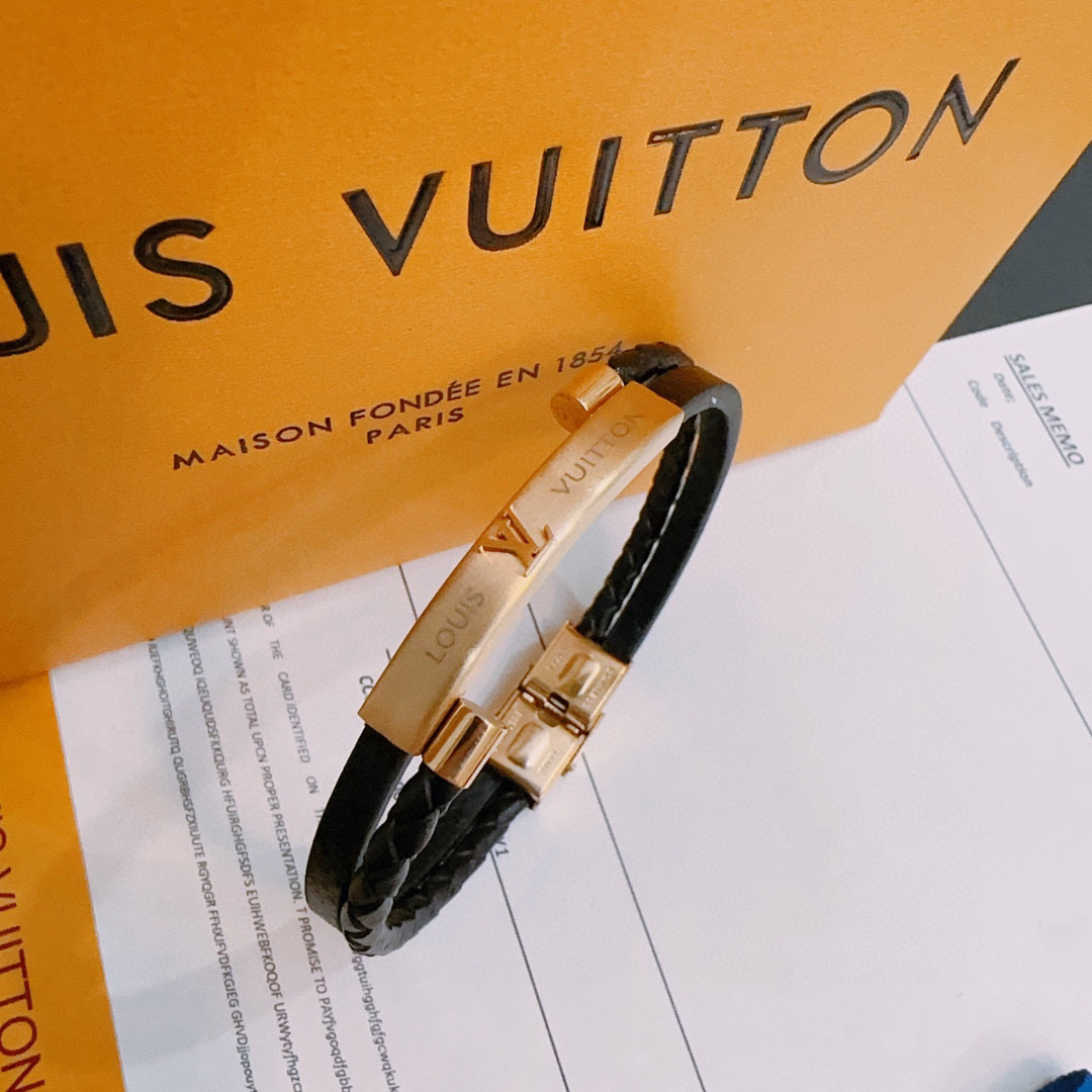 ルイ・ヴィトン「Louis Vuitton」 Silver Lockitブレスレット