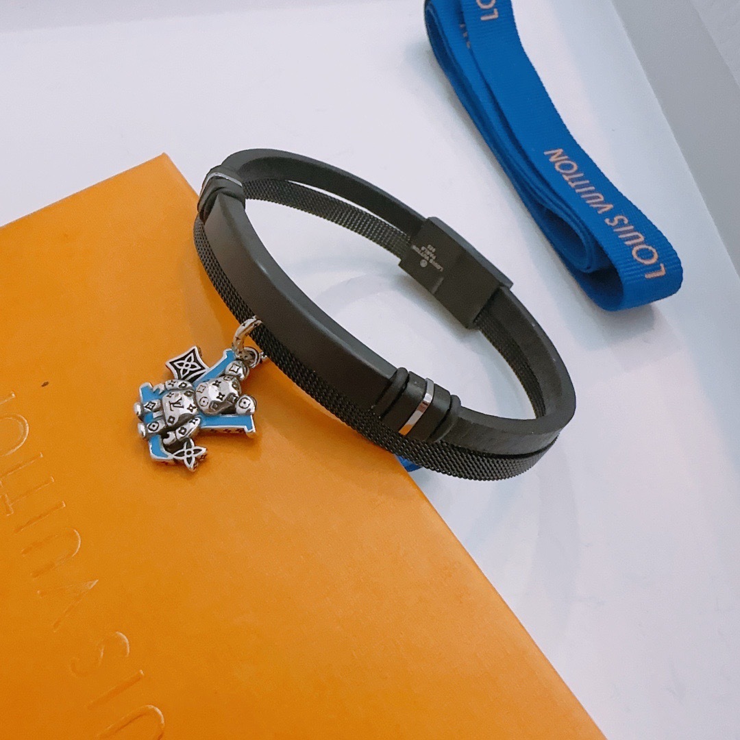 ルイ・ヴィトン「Louis Vuitton」RECYCLED ブレスレット