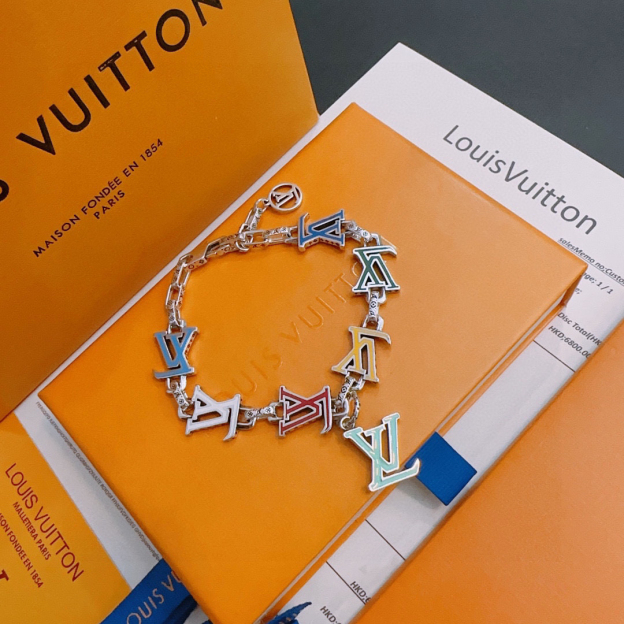 ルイ・ヴィトン「Louis Vuitton」ヴィンテージシルバースタイル ブレスレット