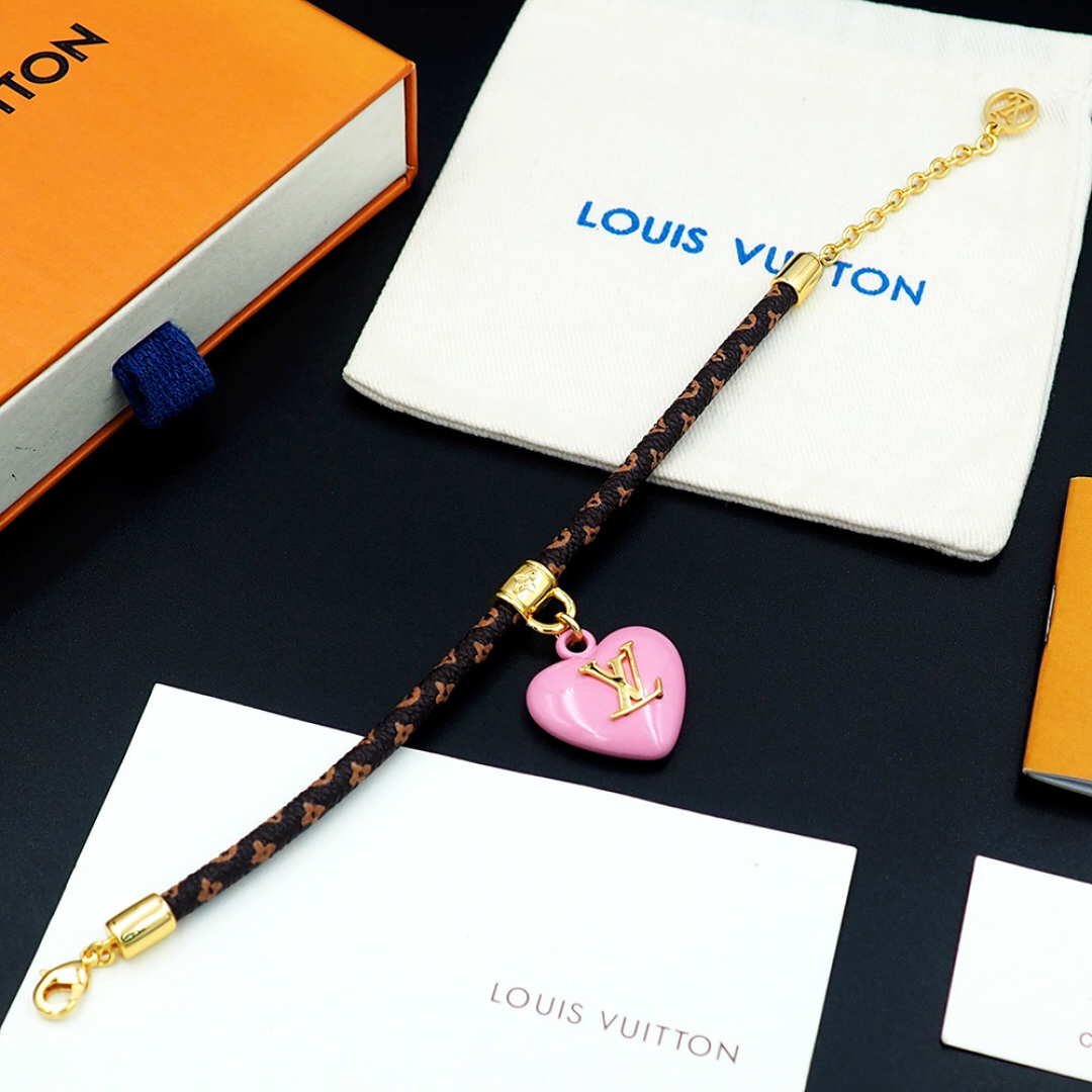 ルイ・ヴィトン「Louis Vuitton」Iconic Heart ブレスレット