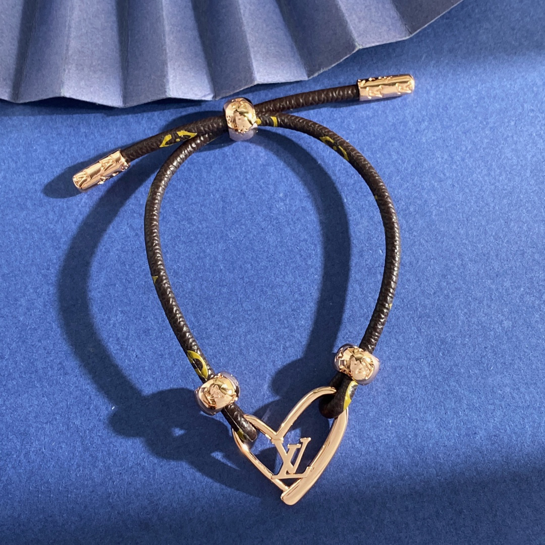 ルイ・ヴィトン「Louis Vuitton」Iconic レザーブレスレット