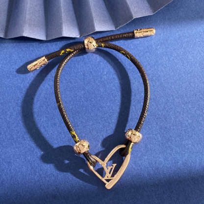 ルイ・ヴィトン「Louis Vuitton」Iconic レザーブレスレット
