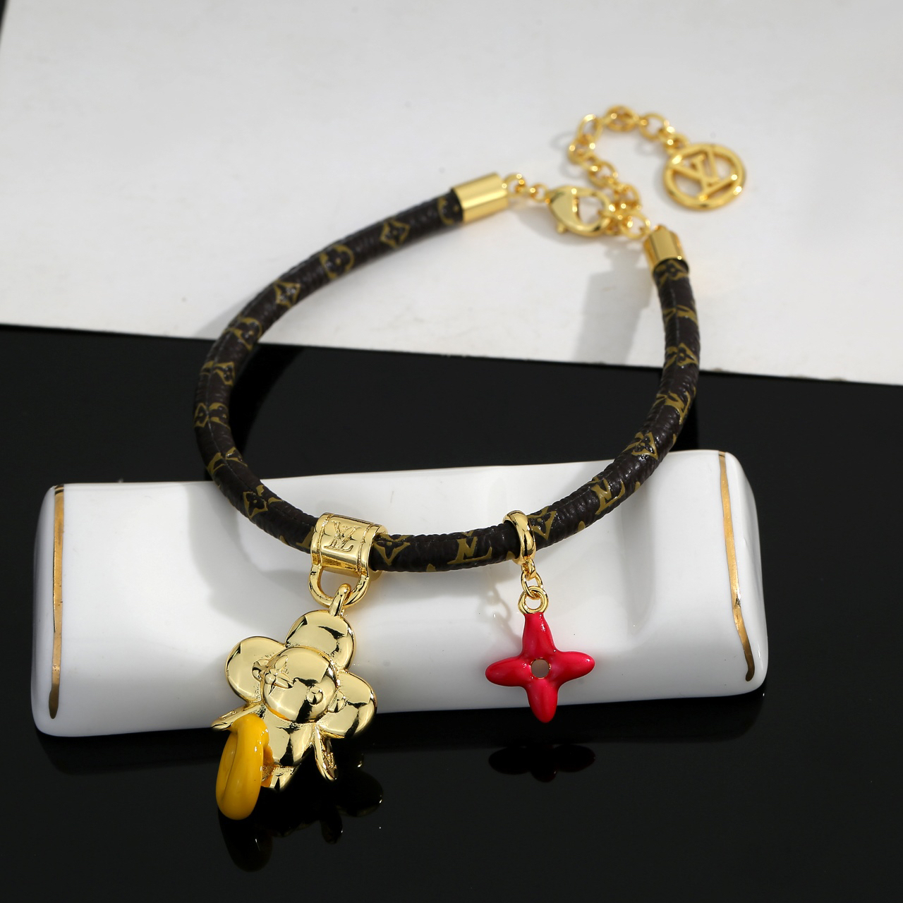 ルイ・ヴィトン「Louis Vuitton」Circle ダブルフェイス ブレスレット