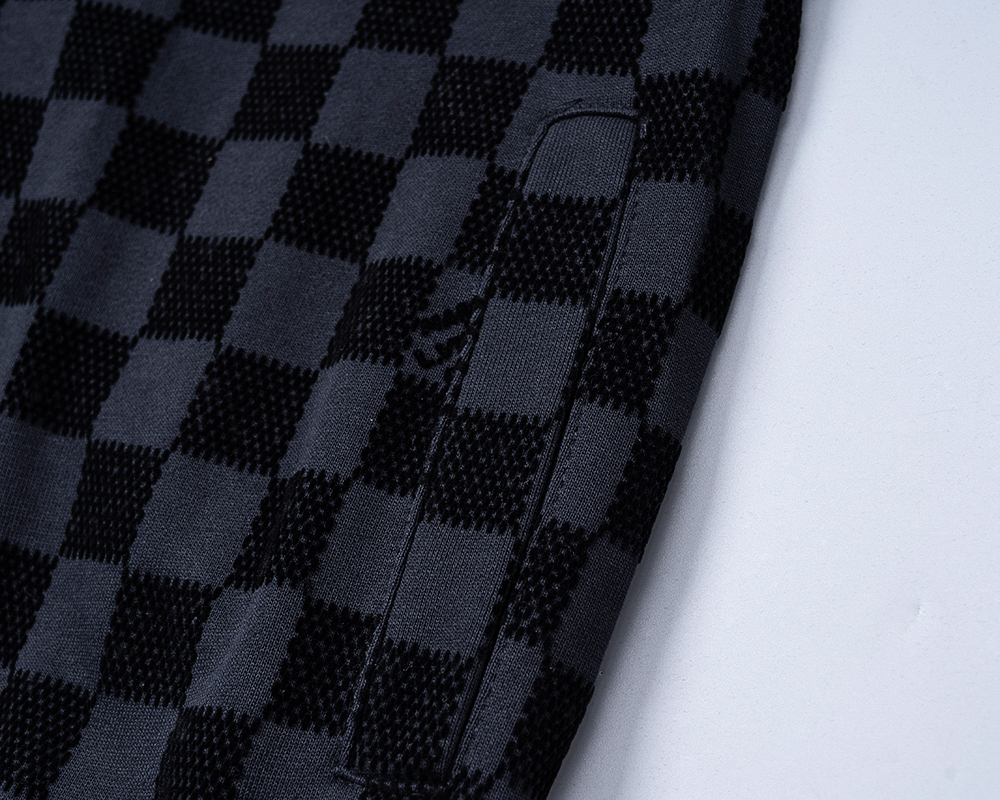 ルイ・ヴィトン「Louis Vuitton」フード付きトレーナー