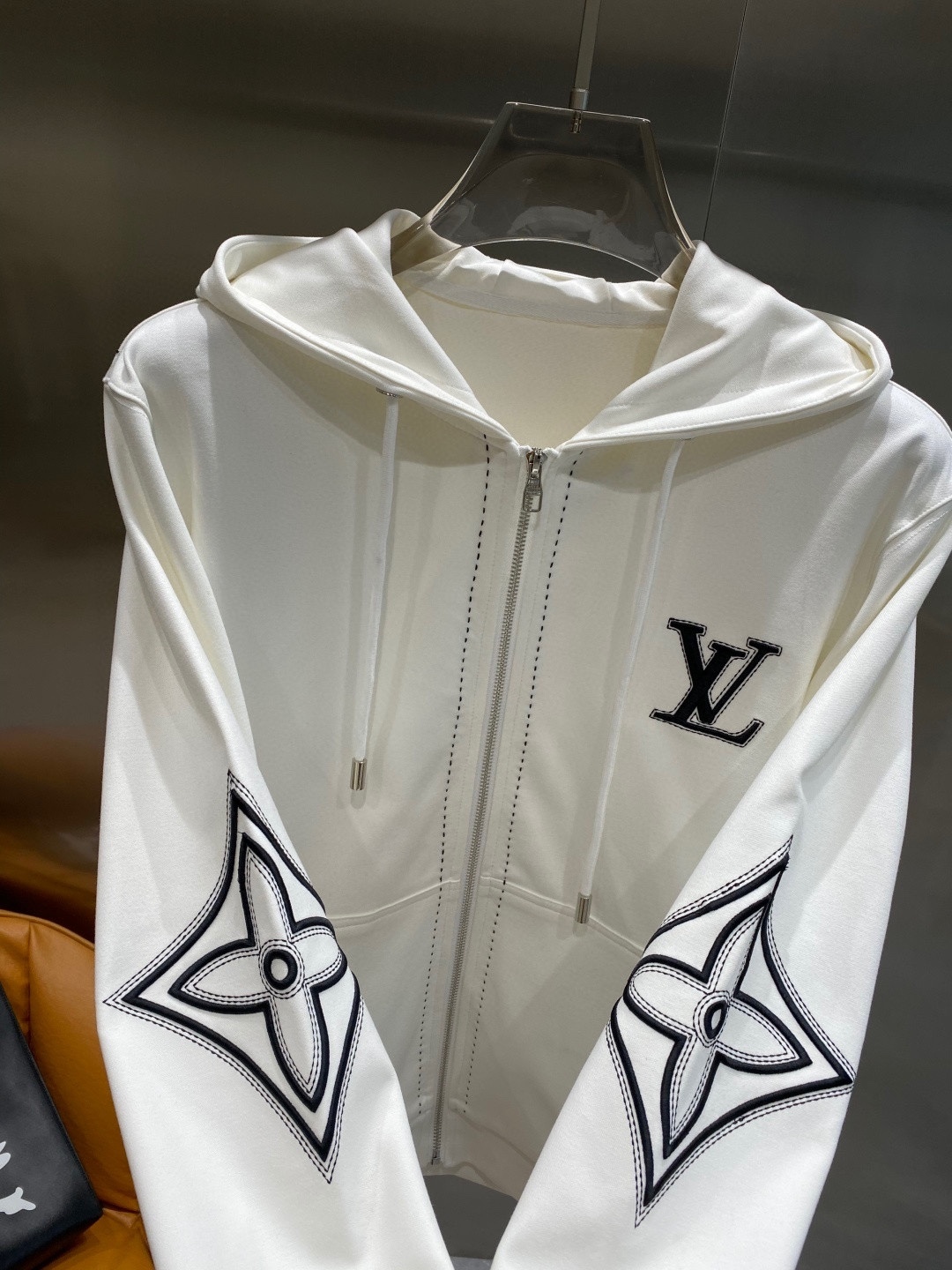 ルイ・ヴィトン「Louis Vuitton」2025 秋冬コレクション トレーナーセットアップ 