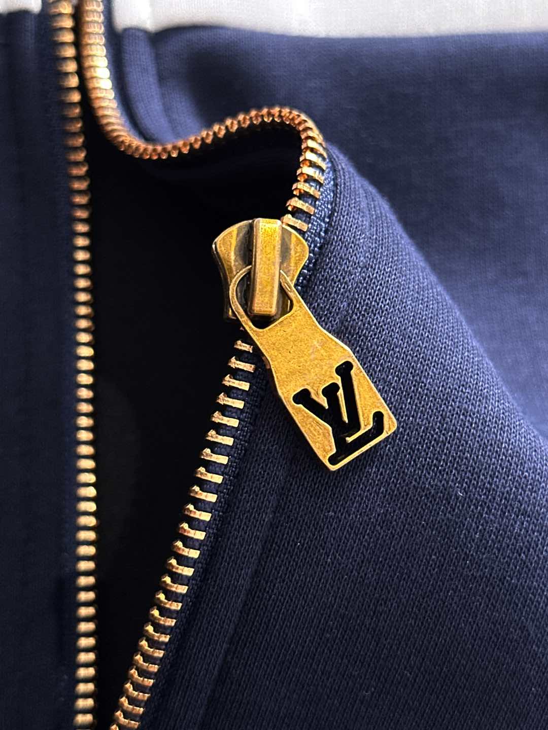 ルイ・ヴィトン「Louis Vuitton」2025秋冬 メンズ スポーツウェア セットアップ