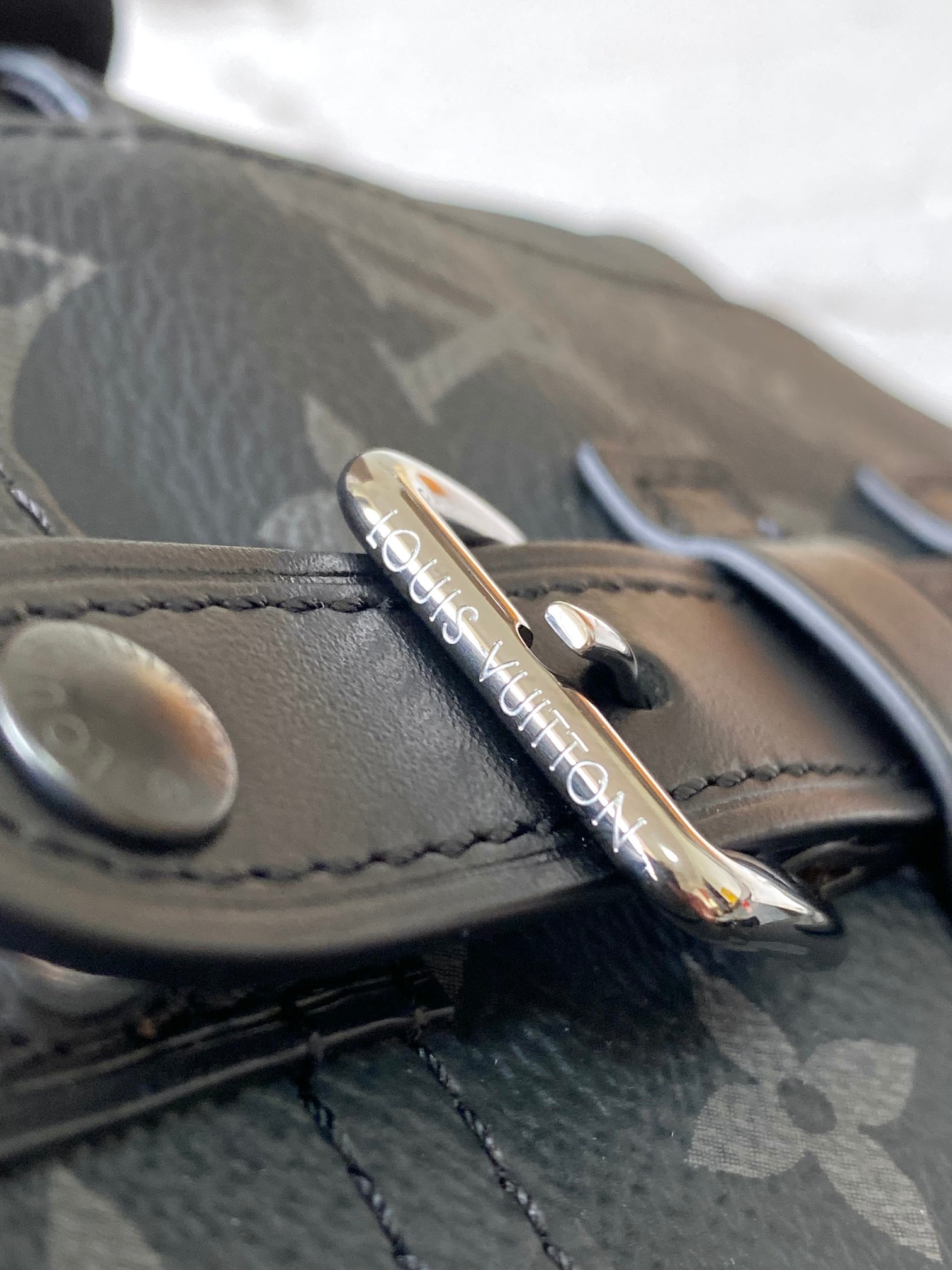 ルイ・ヴィトン「Louis Vuitton」 Nano Christopher ショルダーバッグ