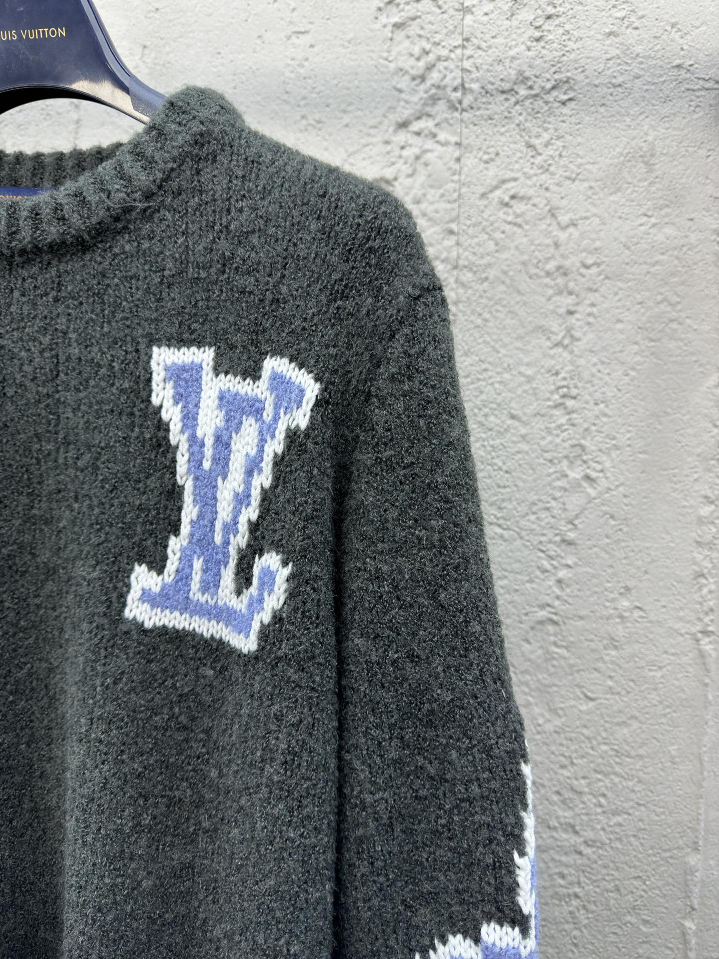 ルイ・ヴィトン「Louis Vuitton」クローバーモチーフ ニットセーター