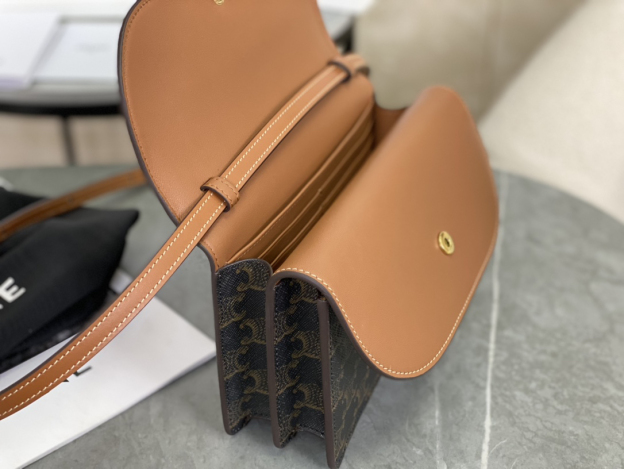 セリーヌ「Celine」New Luggage スモール ショルダーバッグ