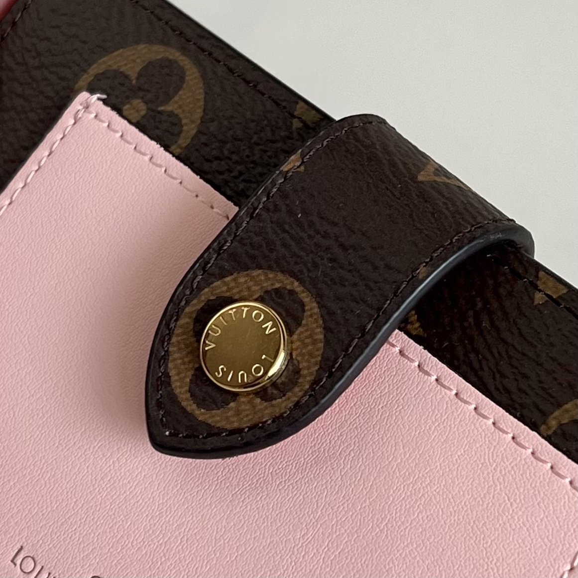 ルイ・ヴィトン「Louis Vuitton」ポルトフォイユジュリエット