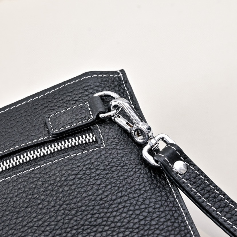 エルメス「Hermès」New H Passant ジップ クラッチバッグ