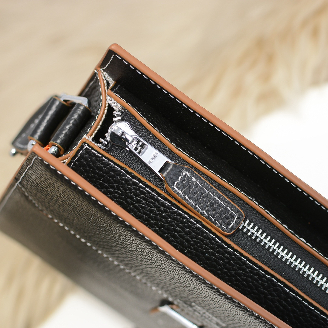 エルメス「Hermès」メンズ Tプレート 縦型クロスボディバッグ