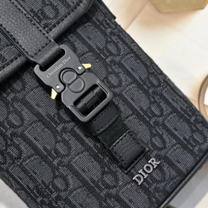 ディオール「Dior」Hit The Road メッセンジャーバッグ コンパクトトート