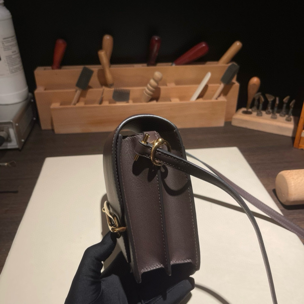 エルメス「Hermès」ルーリス 19 ショルダーバッグ