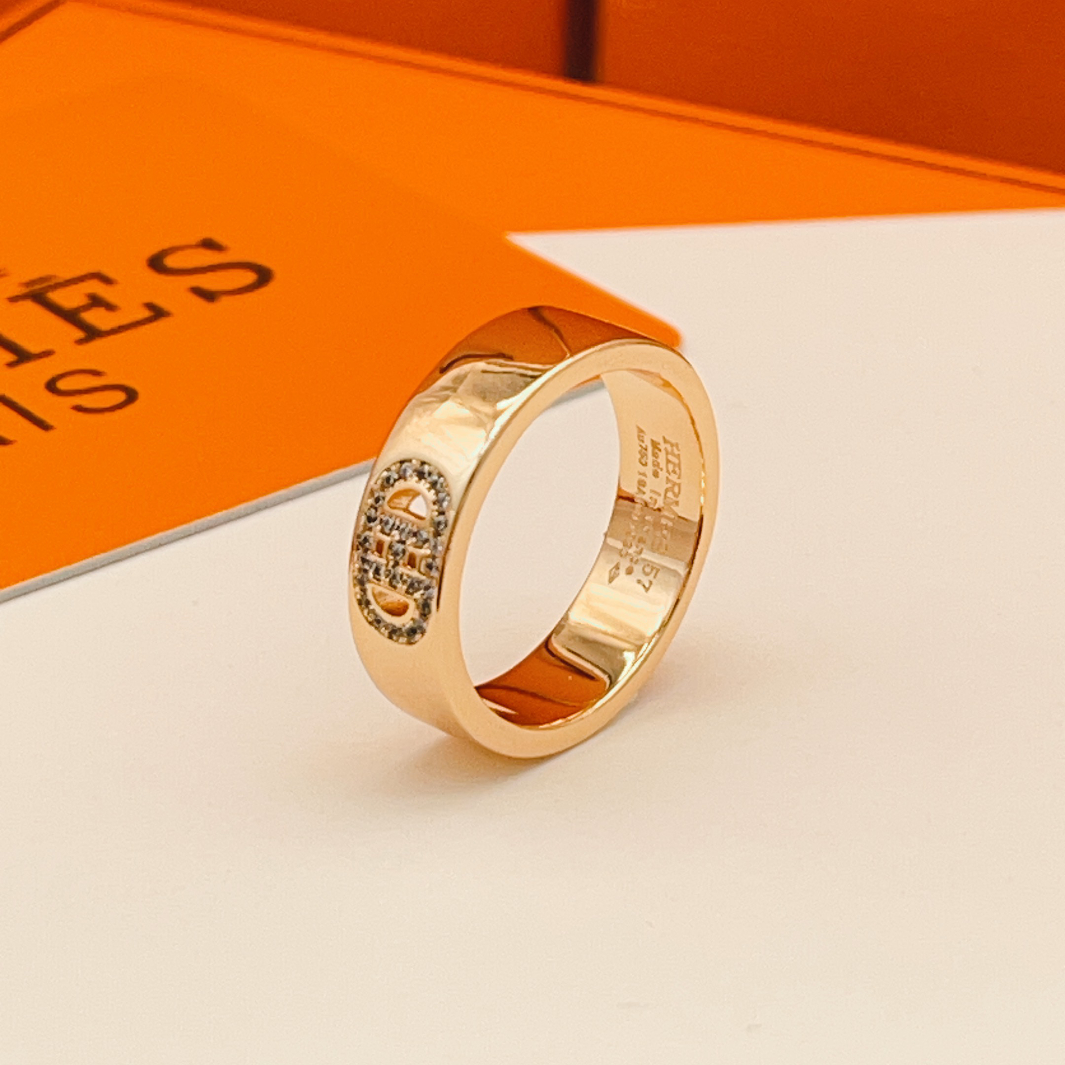 エルメス「Hermès」アイコニック＆クラシック リング コレクション