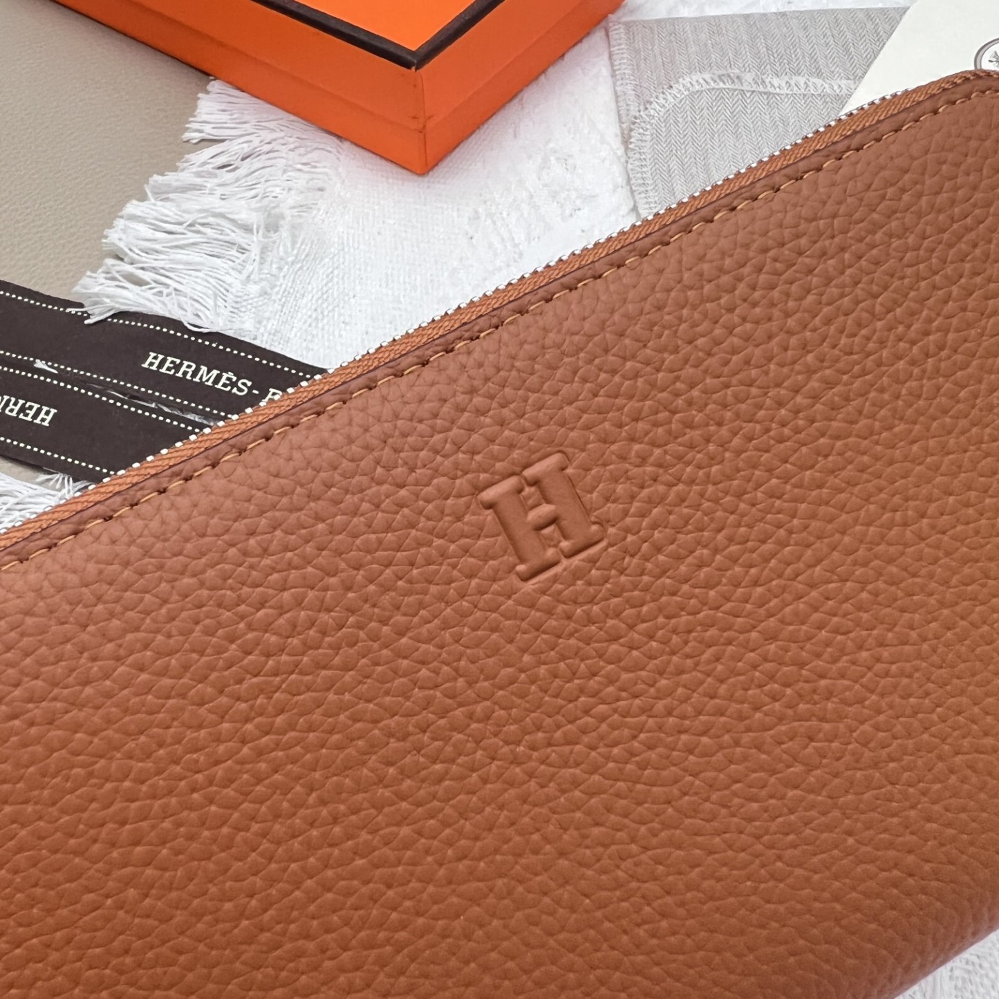 エルメス ファスナー式レザーウォレット