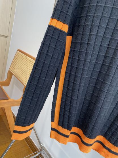 エルメス「Hermès」ニットプルオーバー