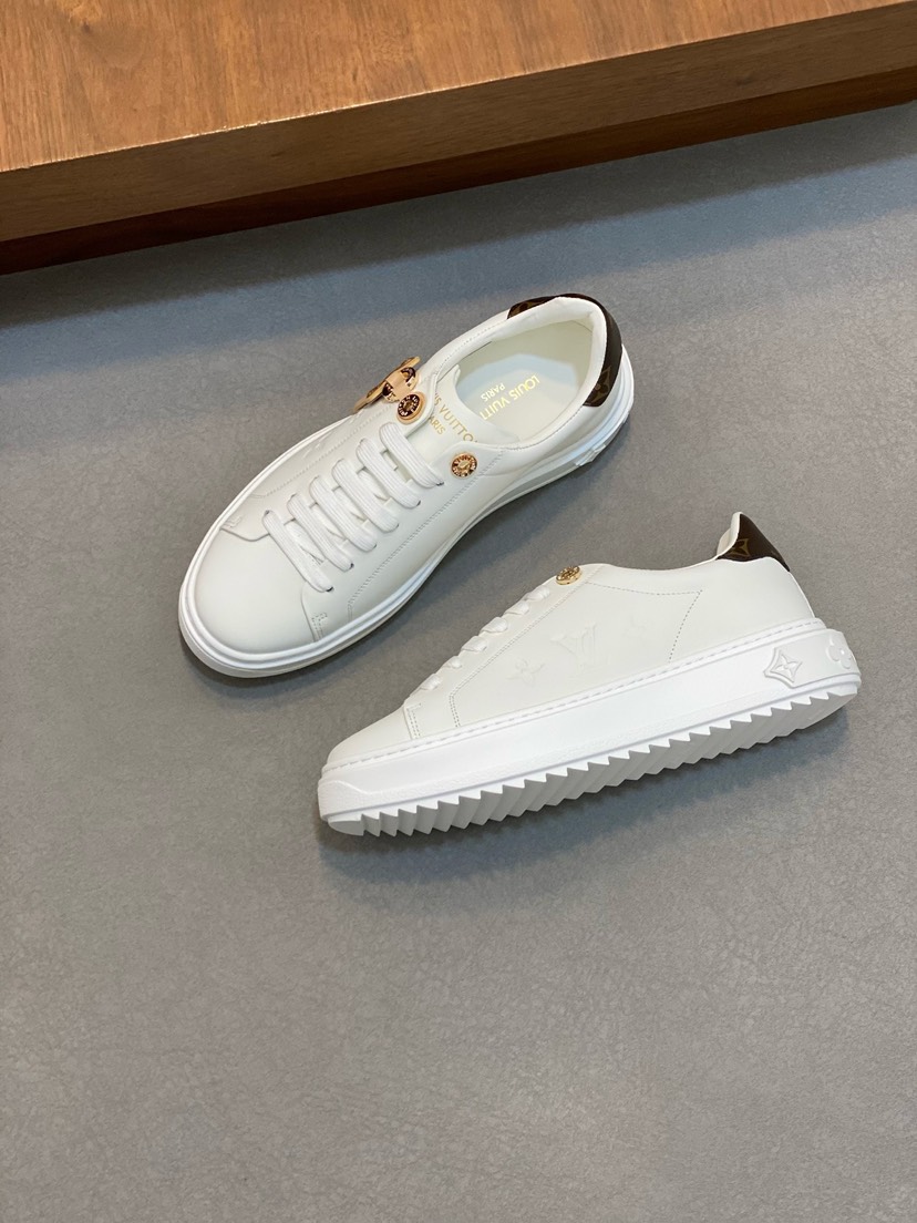 ルイ・ヴィトン「Louis Vuitton」ルイ・ヴィトン シルクカーフスキン スニーカー / ユニセックススポーツシューズ