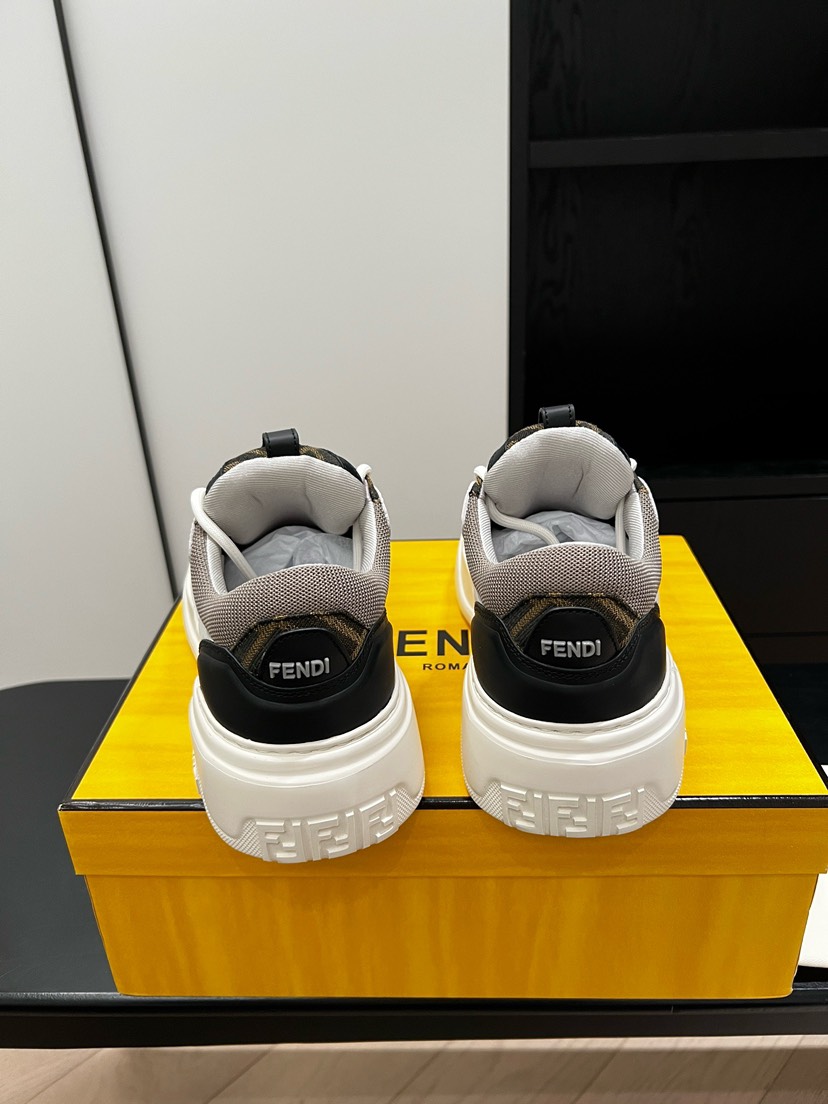 フェンディ「Fendi」フェンディ マッチ スニーカー / レザースニーカー