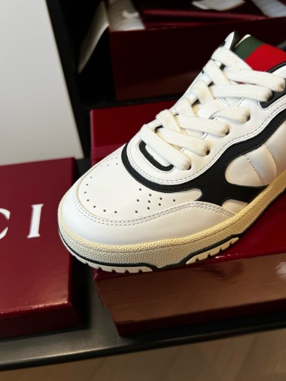 グッチ「Gucci」グッチ バスケットスタイル スニーカー / レザースニーカー