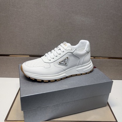 プラダ「Prada」プラダ プレミアムスニーカー (2026年春夏モデル) / レザースニーカー