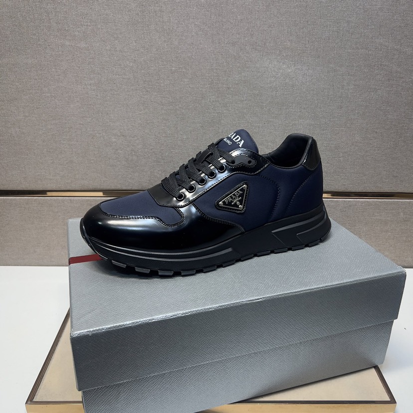 プラダ「Prada」プラダ プレミアムスニーカー (2026年春夏モデル) / レザースニーカー