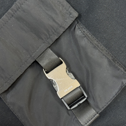 プラダ「Prada」コットンショーツ / ロゴショーツ