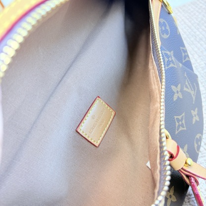 ルイ・ヴィトン「Louis Vuitton」ルイ・ヴィトン マルチポシェット アクセサリーズ 3点セット / ショルダーバッグ