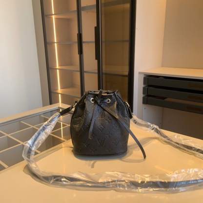 ルイ・ヴィトン「Louis Vuitton」ルイ・ヴィトン マルチポシェット アクセサリーズ 3点セット / ショルダーバッグ