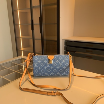 ルイ・ヴィトン「Louis Vuitton」ルイ・ヴィトン マルチポシェット アクセサリーズ 3点セット / ショルダーバッグ