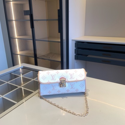 ルイ・ヴィトン「Louis Vuitton」ルイ・ヴィトン マルチポシェット アクセサリーズ 3点セット / ショルダーバッグ