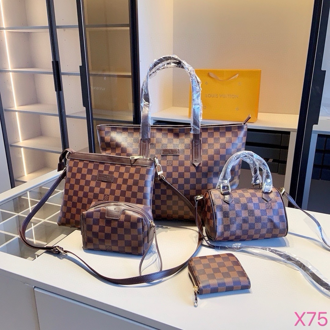ルイ・ヴィトン「Louis Vuitton」ルイ・ヴィトン マルチポシェット アクセサリーズ 3点セット / ショルダーバッグ