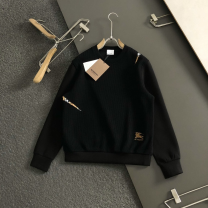 バーバリー「Burberry」バーバリー チェック×ナイト刺繍 クルーネックスウェットシャツ / ロングスリーブスウェット