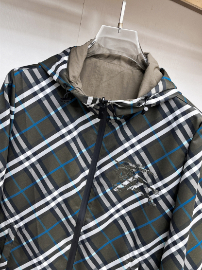 バーバリー「Burberry」バーバリー リバーシブル ジャケット / アウター