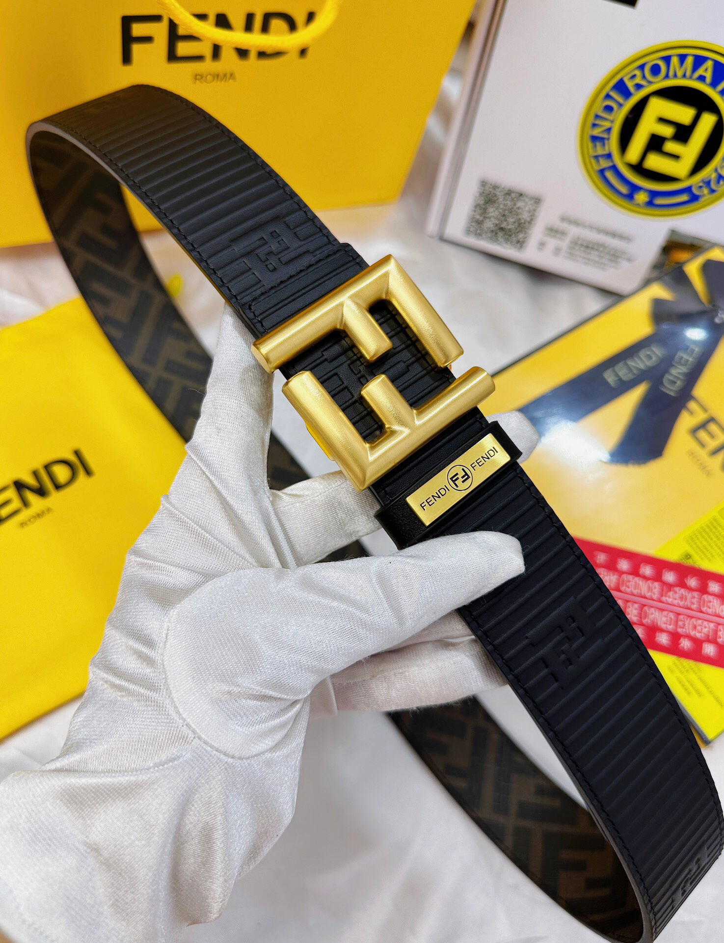 フェンディ「Fendi」FFベルト - リバーシブル フックベルト